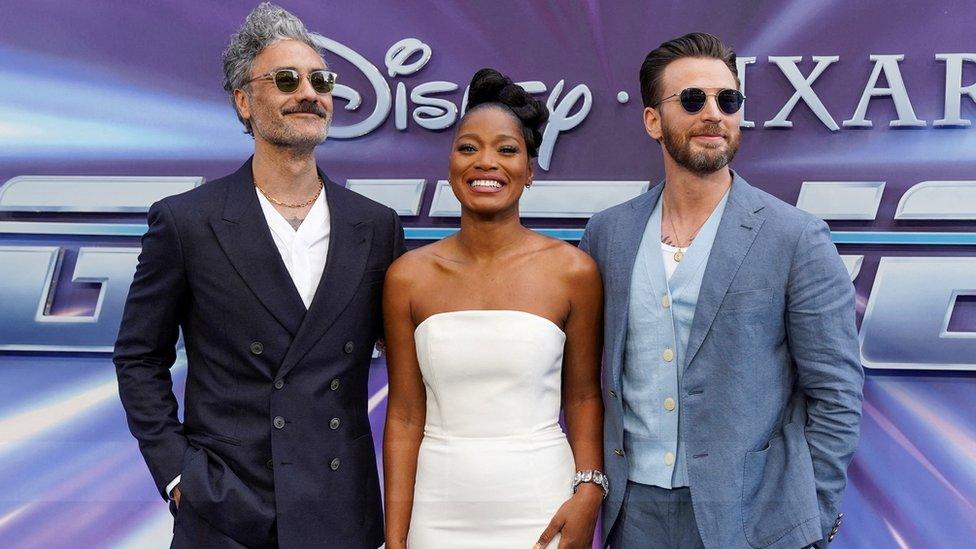 Taika Waititi, Keke Palmer and Chris Evans