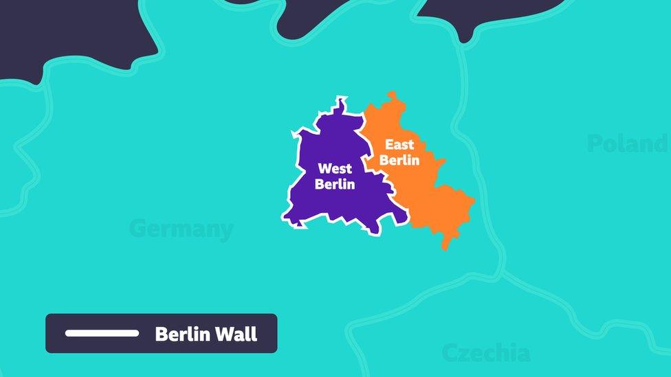 Map-showing-where-the-Berlin-Wall-was-built.