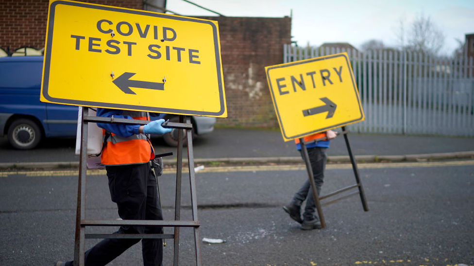 Covid testing centre sign