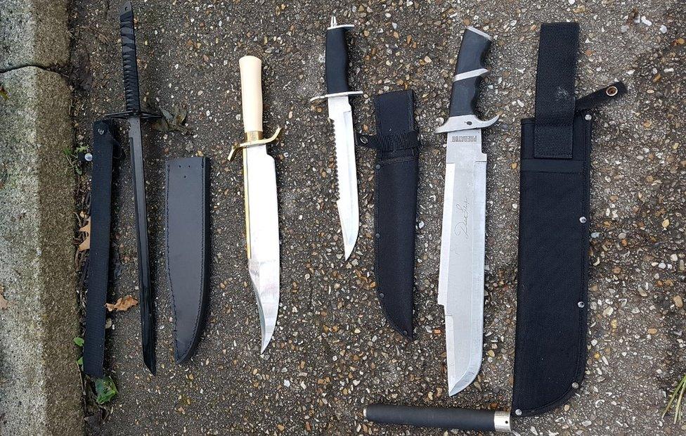 Knives found in Crouch Hill playground