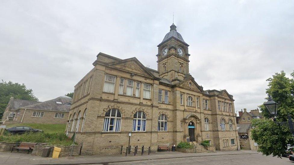 Batley library