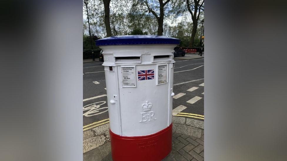 Belfast postbox