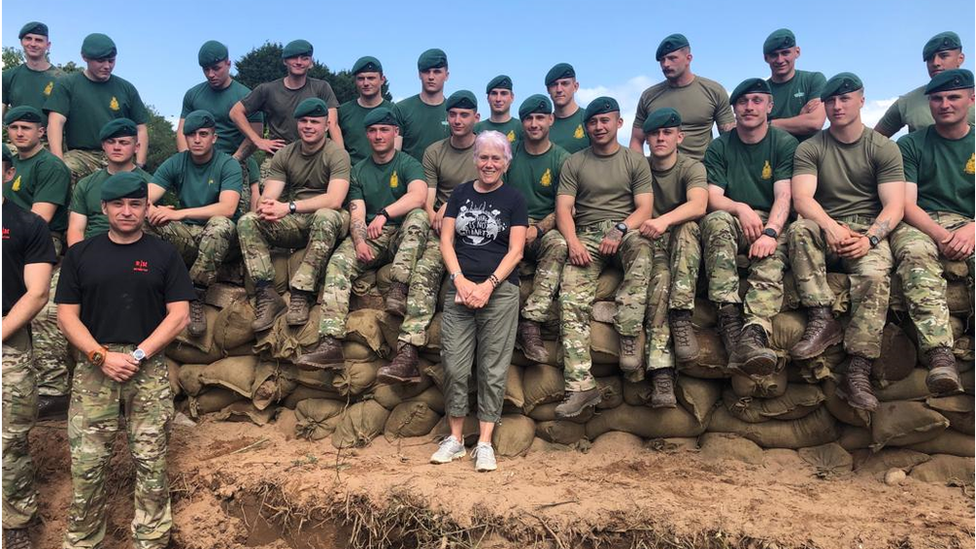 Group photo of Royal Marines with Ms Pinfold