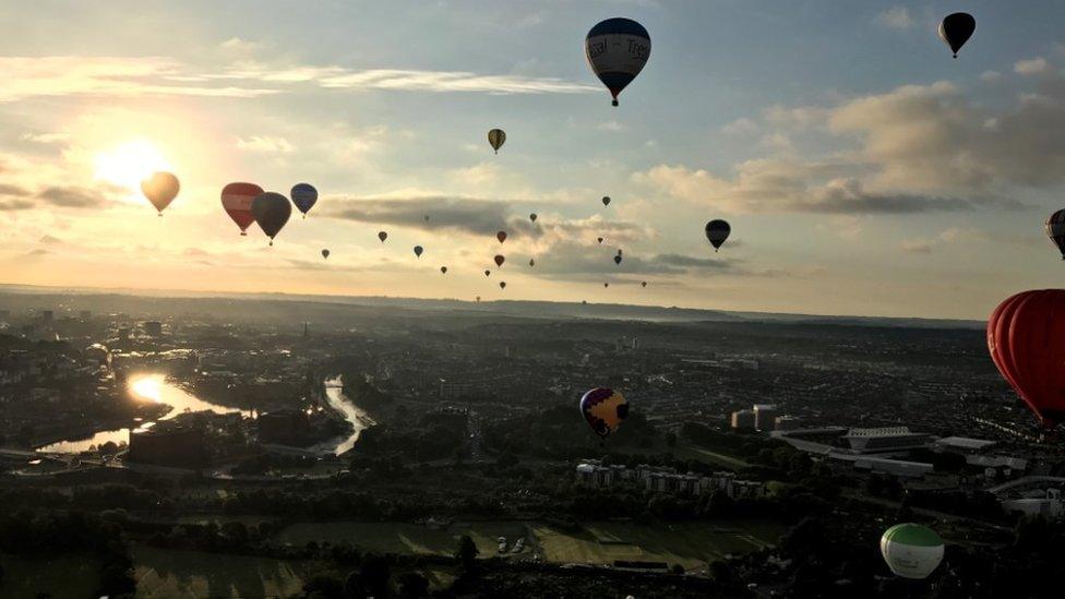 Balloon Fiesta Friday, 11 August 2017