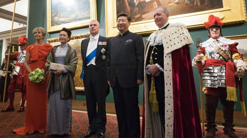 Lord Mayor of London"s wife Gilly Yarrow (L-R), Chinese President"s wife Peng Liyuan, Chinese President Xi Jinping, London"s Lord Mayor Alan Yarrow, and Prince Andrew Duke of York