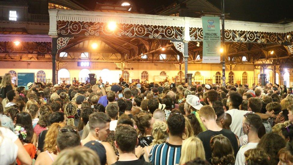 Crowds at the station