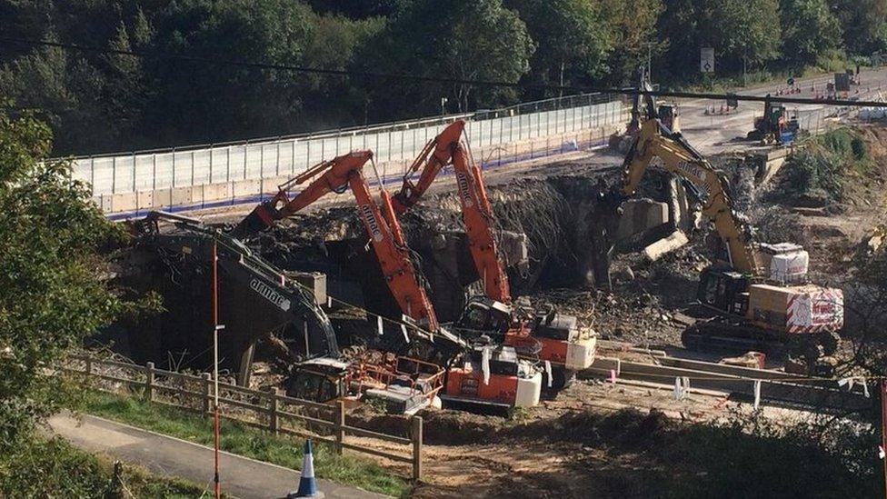 M27 bridge demolition in Sept 2018