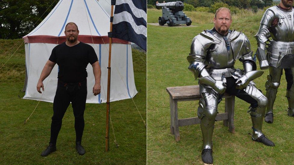 Joram Van Essen before and after putting on armour