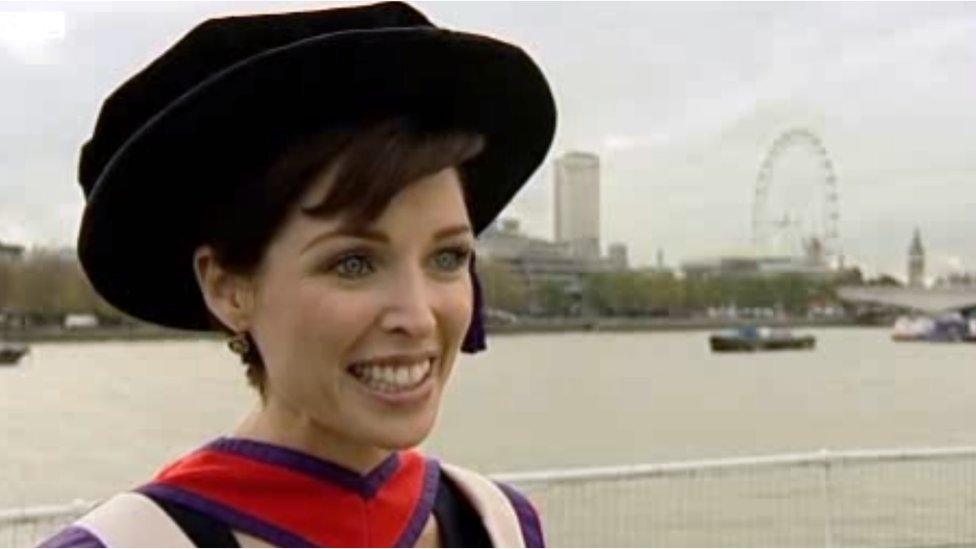 Dannii Minogue receiving her honorary degree