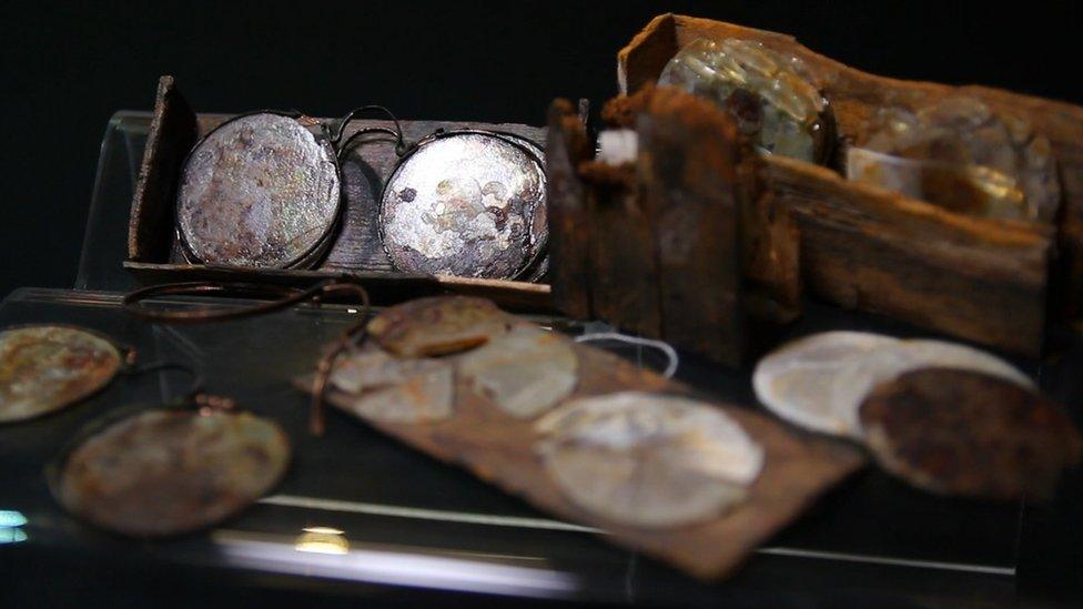 Glasses recovered from the Rooswijk wreck