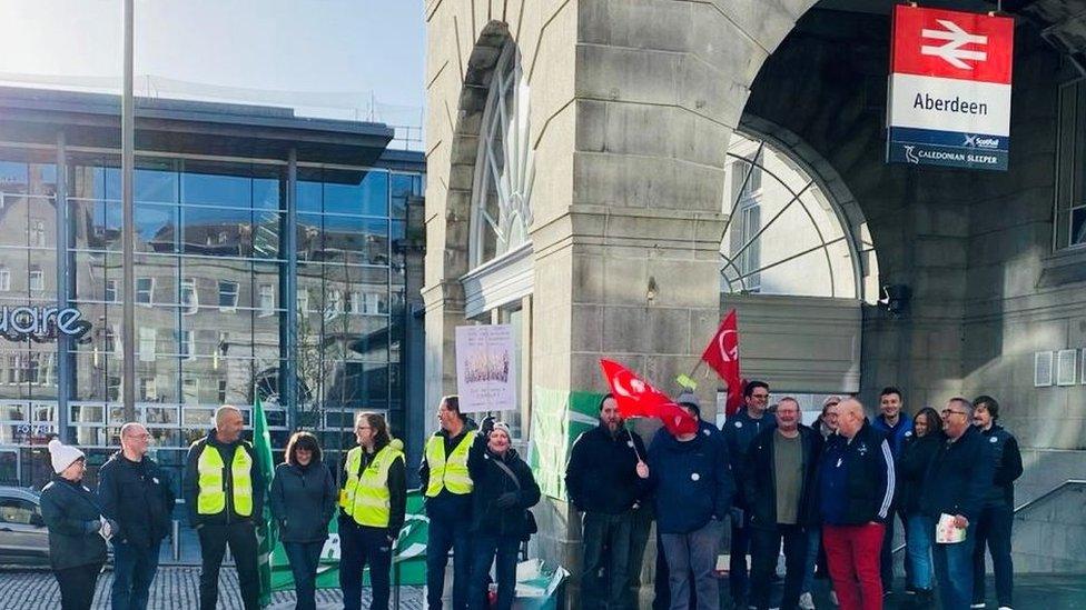 Picket line, Aberdeen