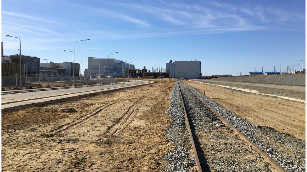 Railway leading to the rocket assembly