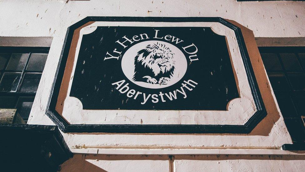 Yr Hen Lew Du, Aberystwyth