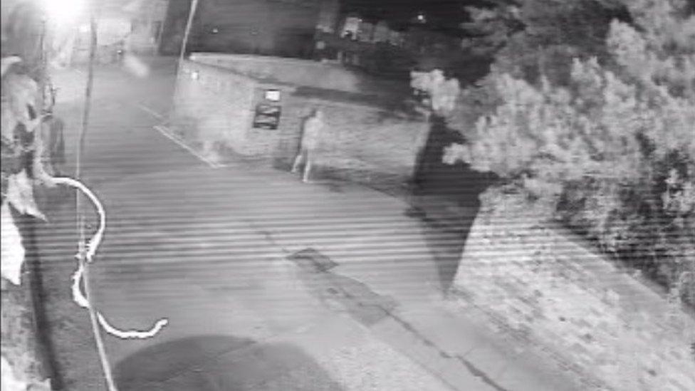 CCTV image of West Alley, Hitchin from 2 August 2015