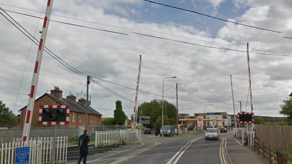 London Road level crossing in Bicester