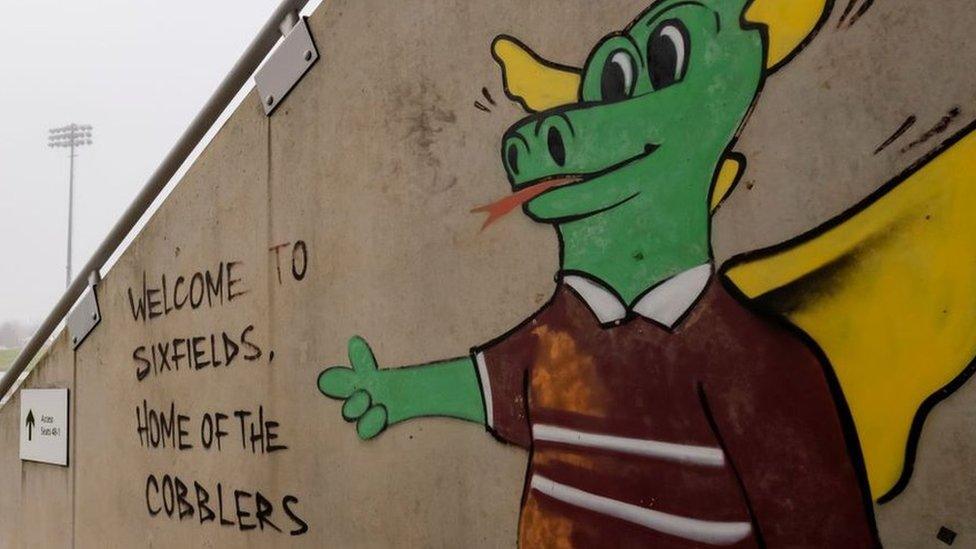 Sixfields painting