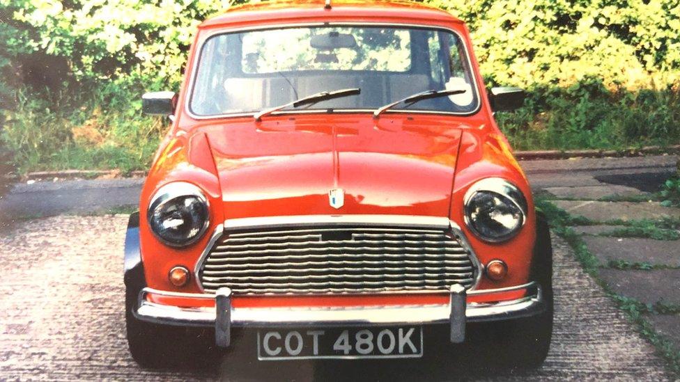 Red mini