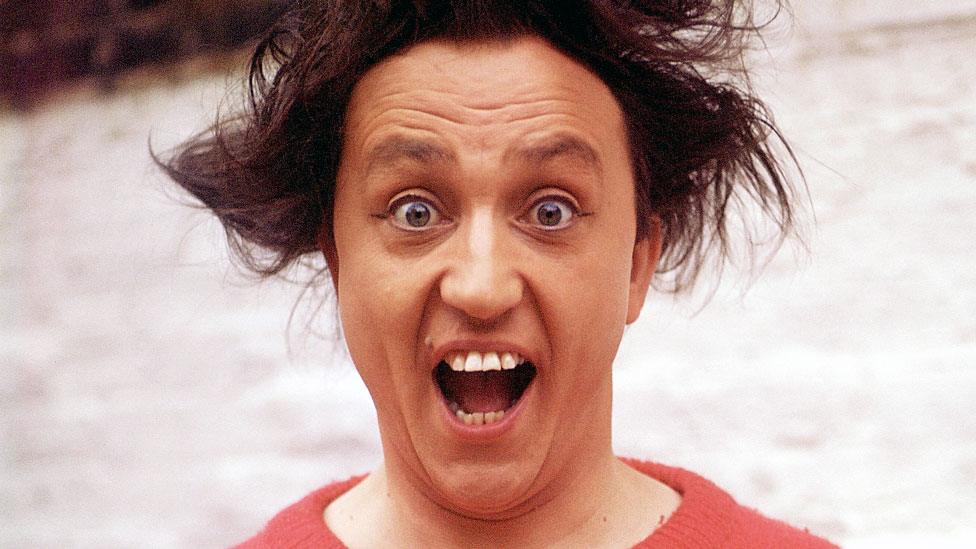 Ken Dodd posing in 1966