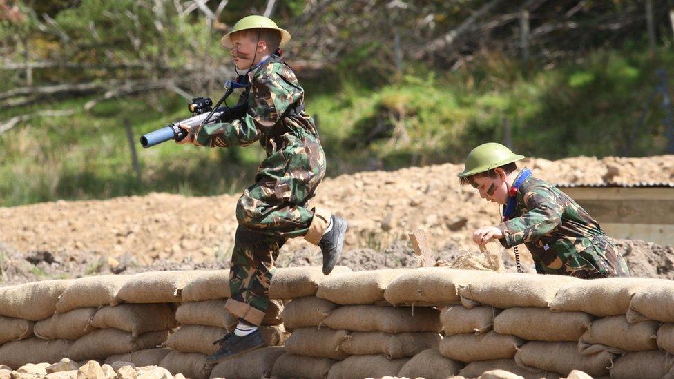 Pupils in trenches