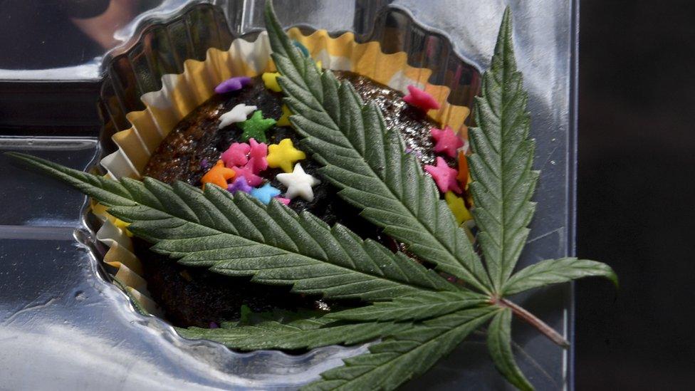 Cannabis cake