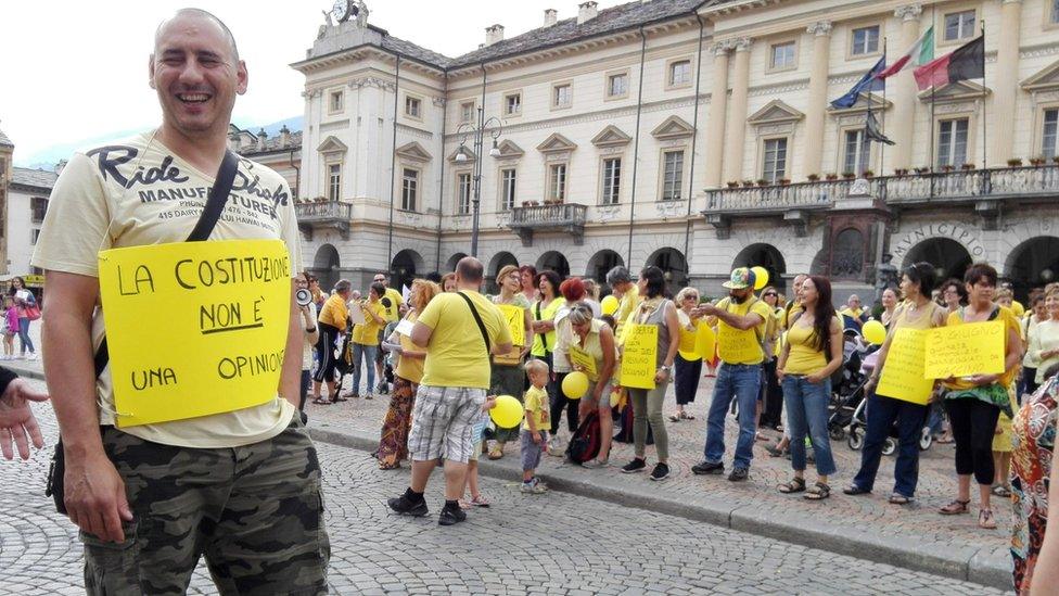 People join a protest of the "Parents for Free Choice" group against mandatory vaccination in schools, in Aosta, northern Italy, 03 June 2017.