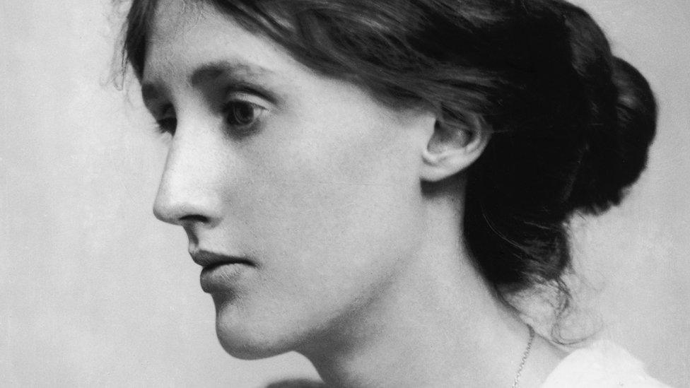 Virginia Woolf (1902)