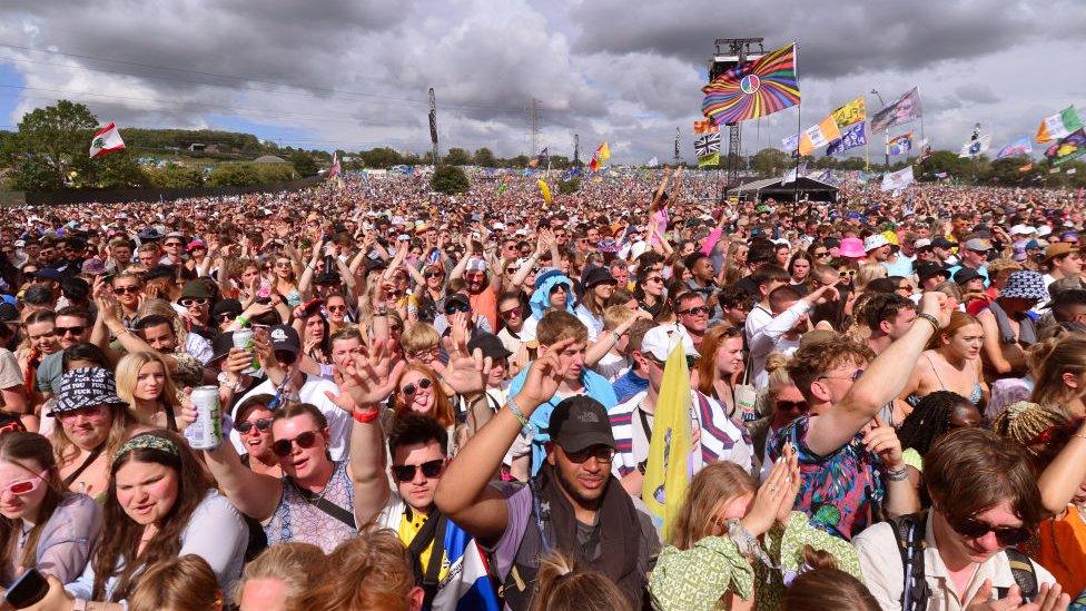 Crowd at Glastonbury