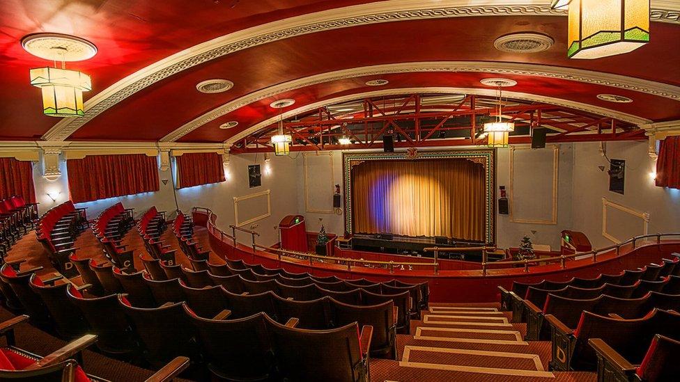 Main auditorium at the Stiwt, Rhos