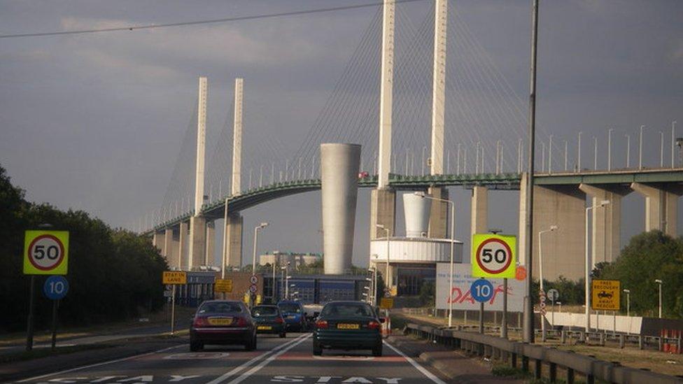 Crossing the Thames from Kent to Essex via the Dartford tunnel