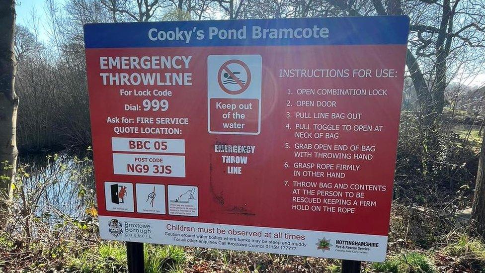 Emergency sign at Cooky's Pond