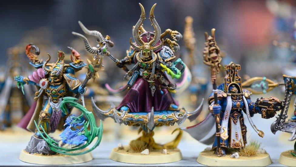 Warhammer minis