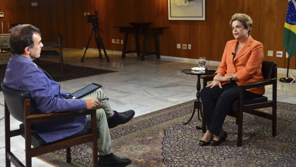 Brazil's President Dilma Rousseff (right) and BBC correspondent Wyre Davies