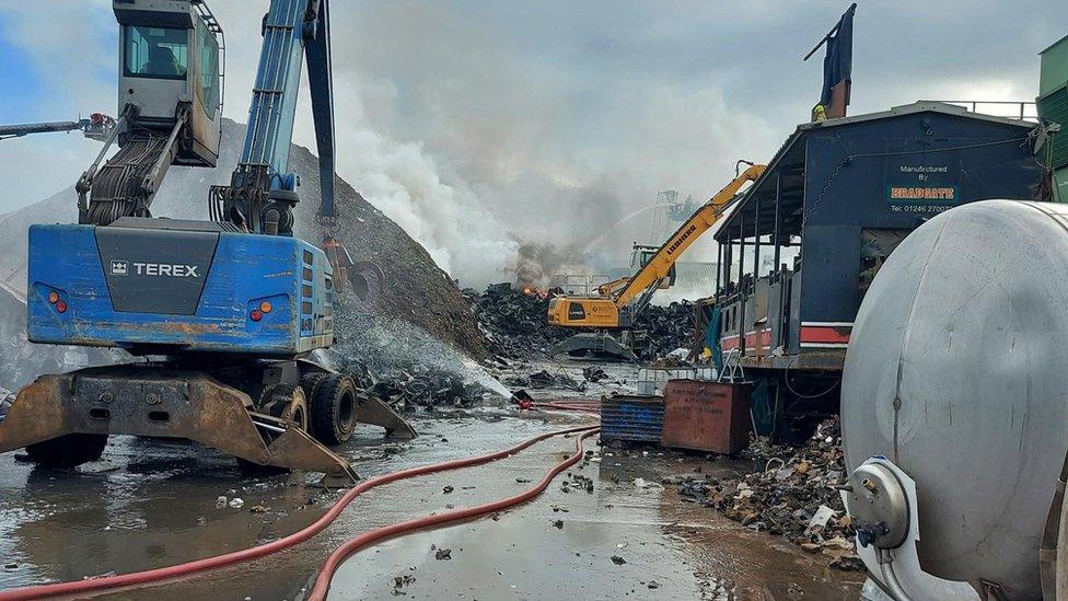 Fire at Ravensthorpe industrial estate