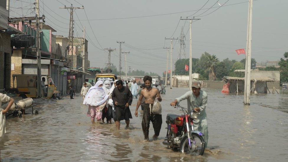 A market in Nowshera