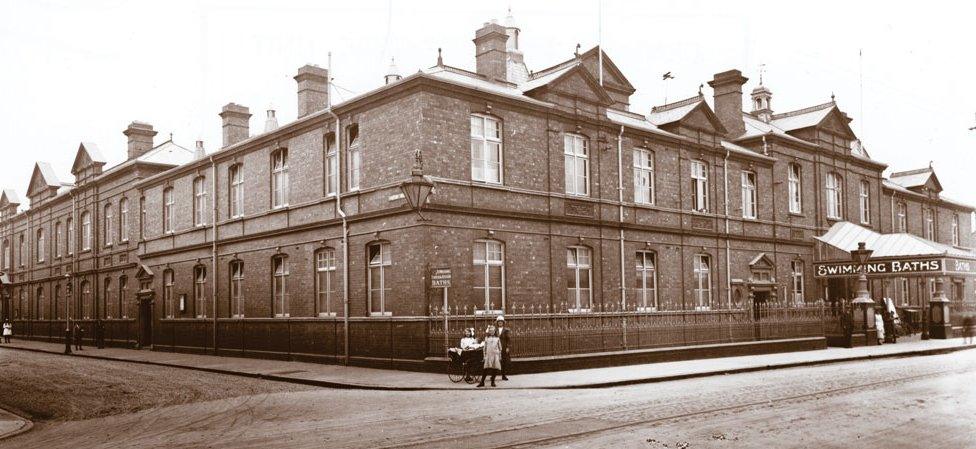 Outside the GWR medical fund building in 1910