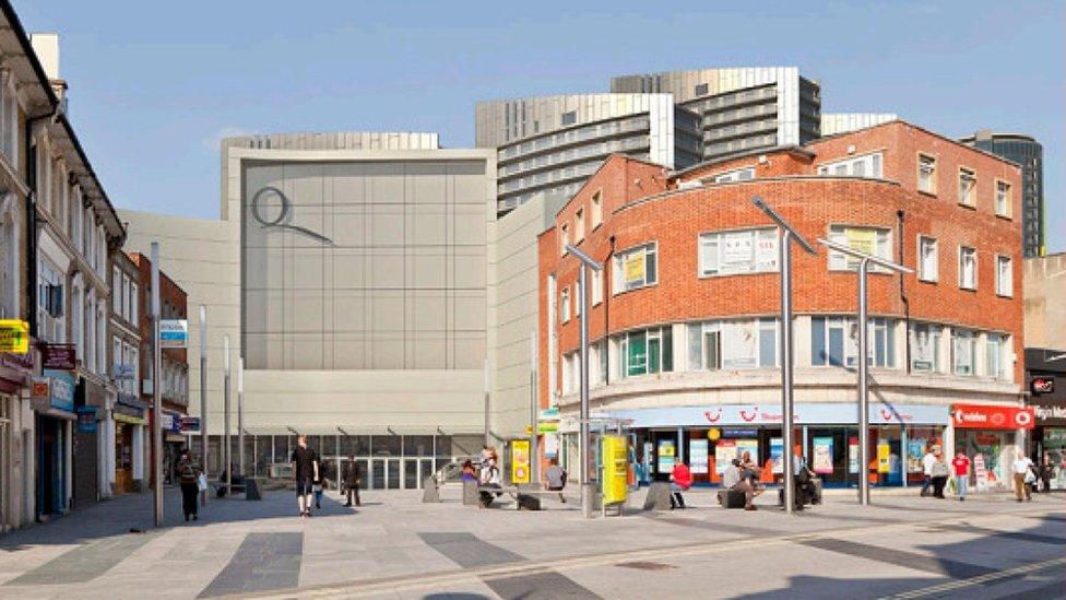 Queensmere Shopping Centre latest design