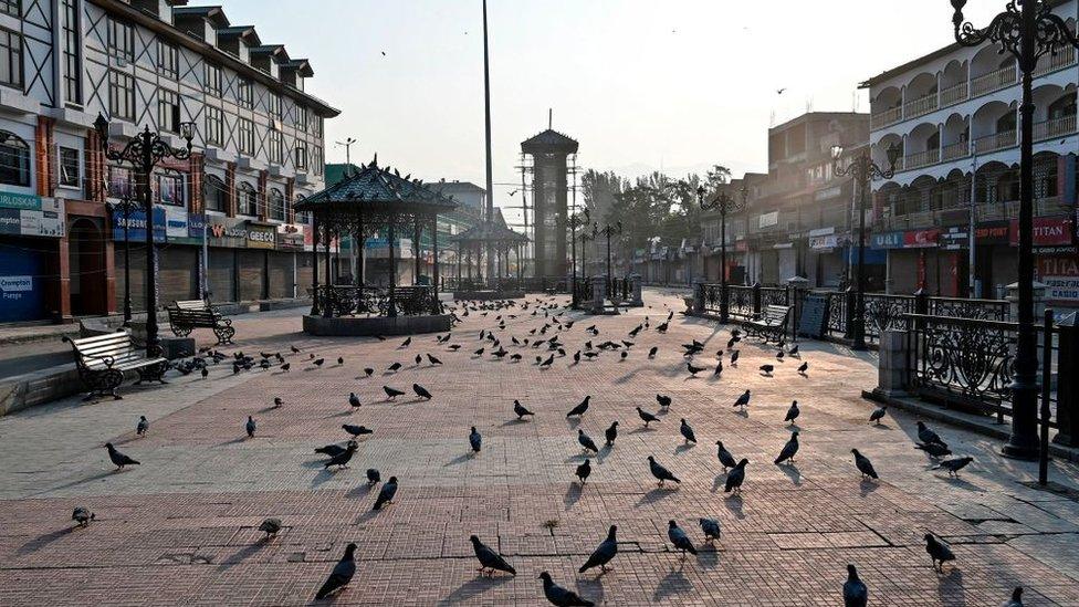 Deserted-town-square-in-Kashmir.