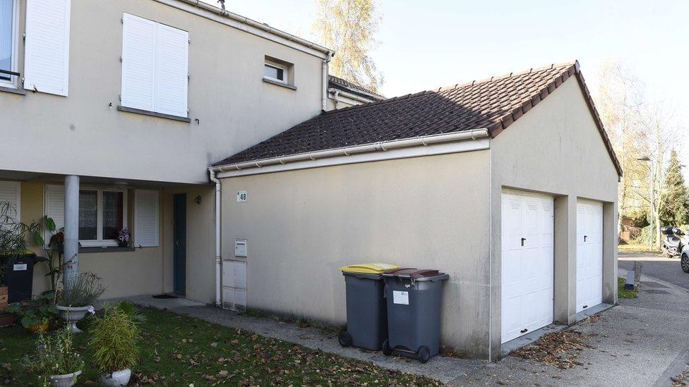 A house in Bondoufle belonging to Omar Ismail Mostefai's brother