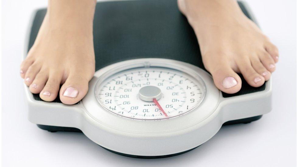 Weighing scales