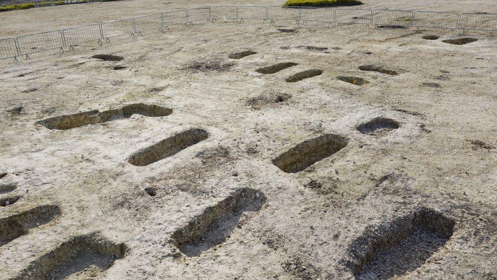 Graves at HS2 site