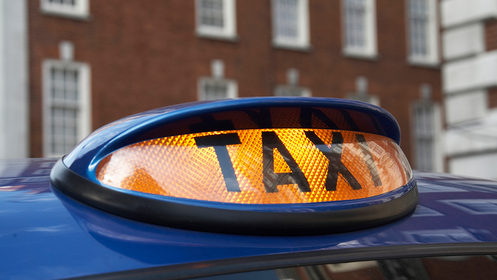 Taxi sign