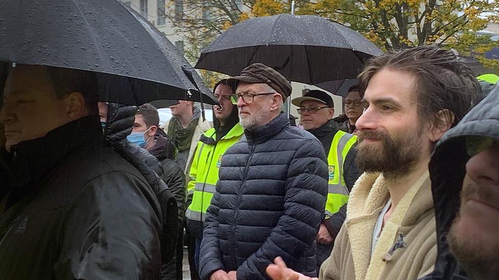 jeremy corbyn at rally