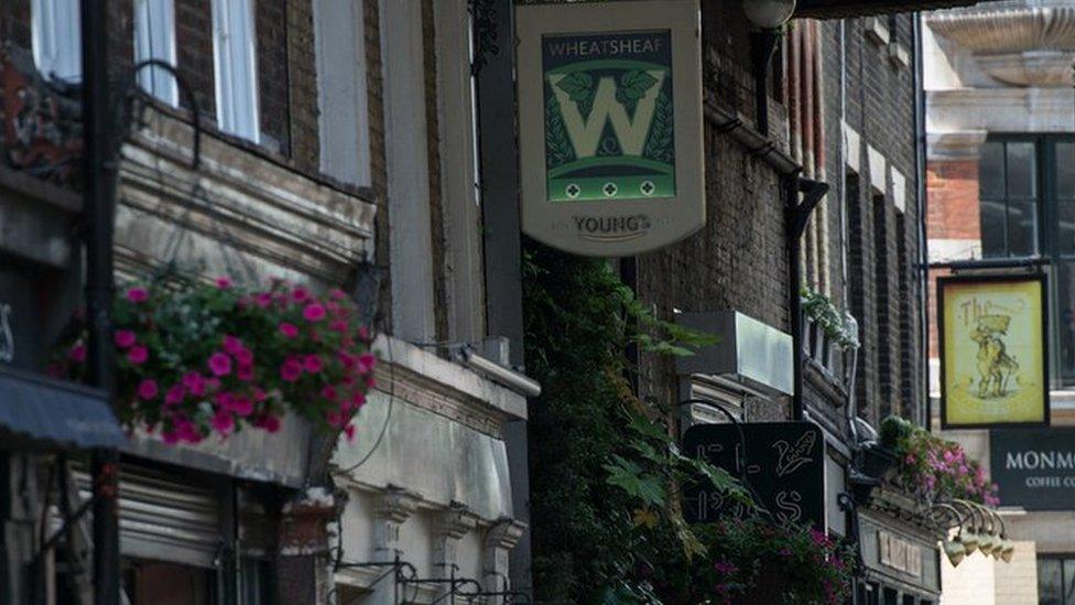 The Wheatsheaf pub in Borough Market