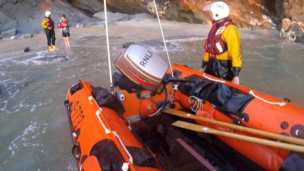 Newquay rescue of pregnant woman, 17 June