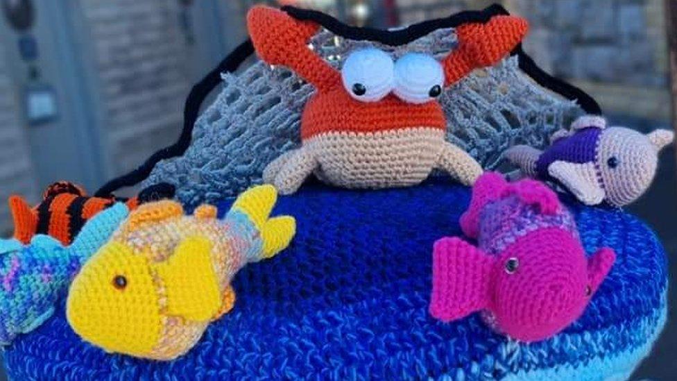 crochet post box topper of sea life scene