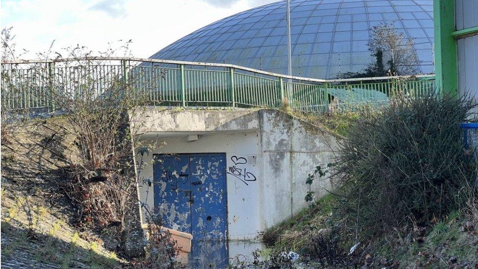 The derelict Oasis Leisure Centre