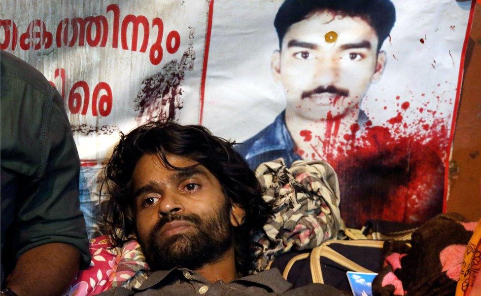 Sreejith in front of the Kerala secretariat