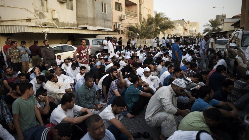 Bahraini demonstrators protest against the revocation of Sheikh Isa Qassim's citizenship