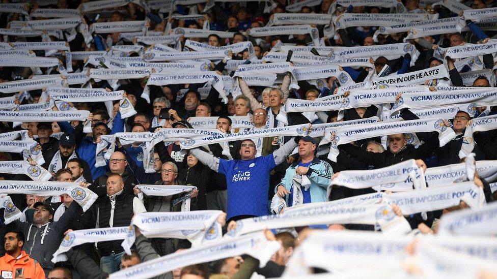 Crowd with scarves