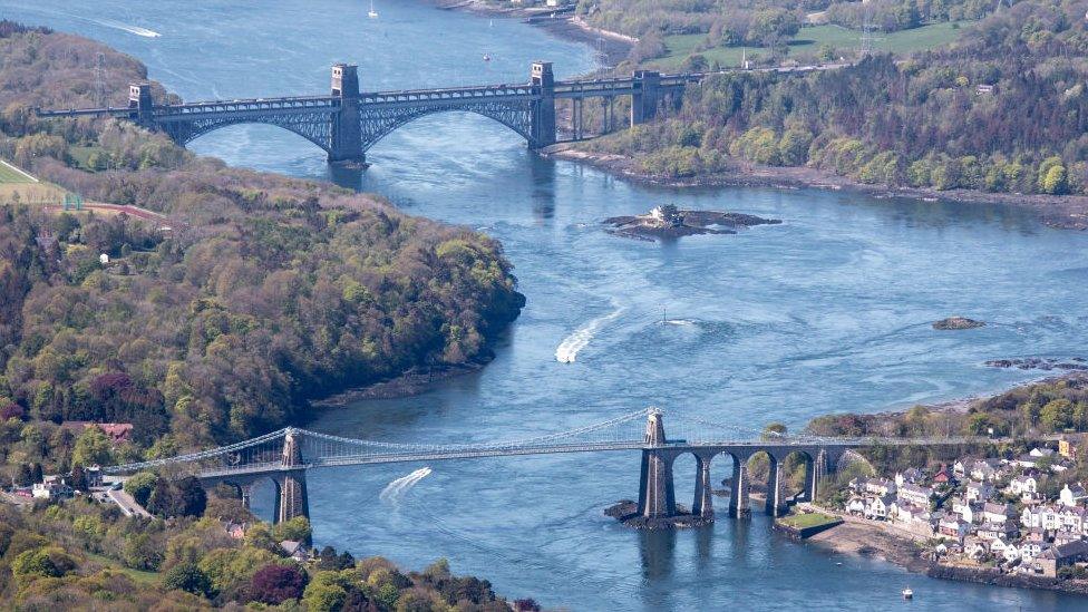 pic of both bridge crossings to Anglesey